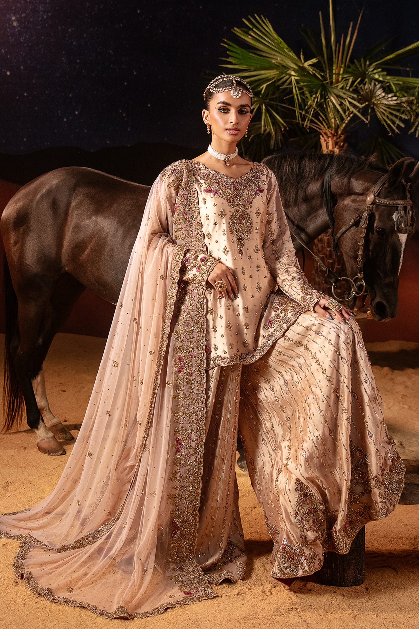 TAKHT